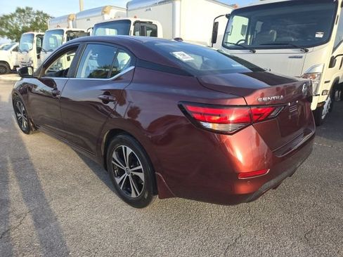 Used 2020 Nissan Sentra SV FWD image 2