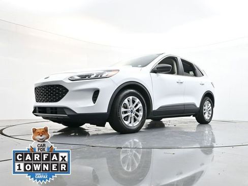 Used 2022 Ford Escape SE image 29