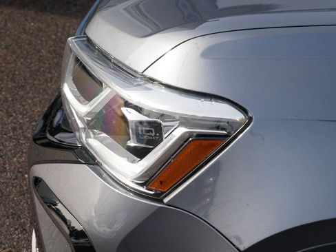 Certified 2023 Volkswagen Taos SEL image 16