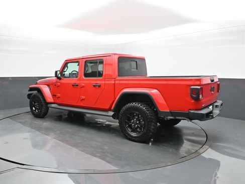 New 2025 Jeep Gladiator Sport image 5