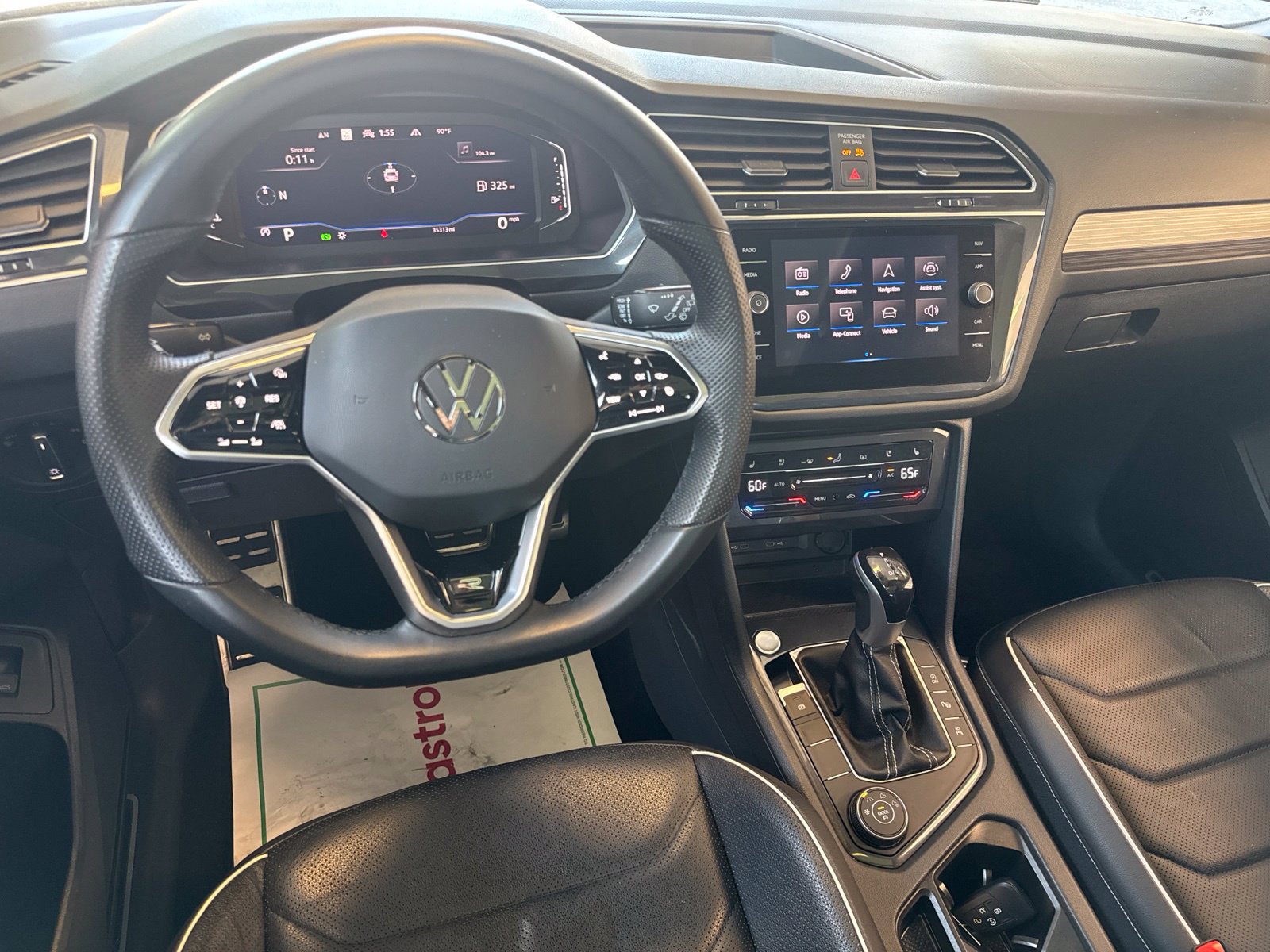 Certified 2024 Volkswagen Tiguan SEL R-Line AWD/4WD image 39