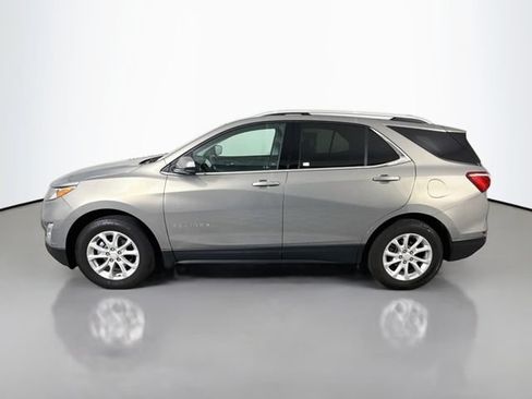 Used 2018 Chevrolet Equinox LT w/ Sun & Infotainment Package AWD/4WD image 4