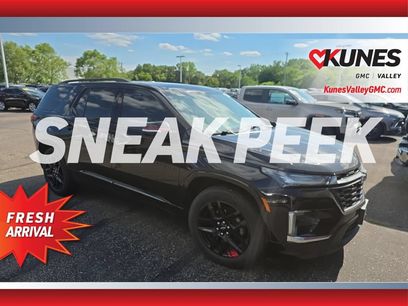 Used 2023 Chevrolet Traverse Premier w/ Redline Edition