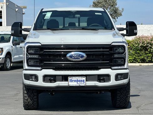 New 2026 Ford F250 Platinum w/ Tremor Off-Road Package AWD/4WD image 9