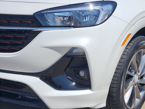 Used 2022 Buick Encore GX Select w/ Sport Touring Package FWD image 8