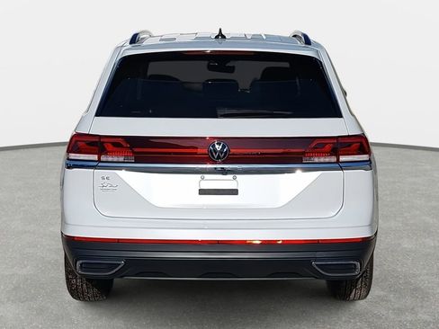 New 2026 Volkswagen Atlas SE image 6
