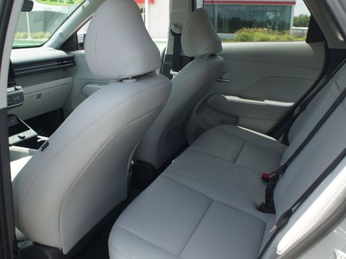 Used 2026 Hyundai Kona Limited FWD image 16