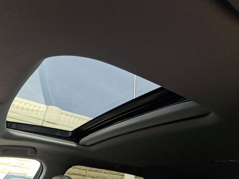 Used 2020 Acura MDX w/ Technology Package image 13