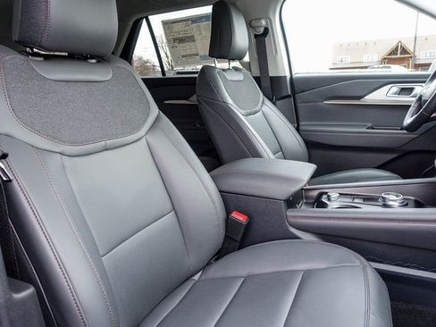 New 2026 Ford Explorer Active w/ Active Comfort Package image 27