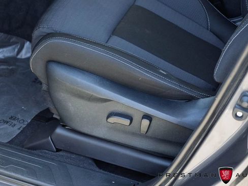 Used 2023 Subaru Ascent Premium w/ Convenience Package AWD/4WD image 21
