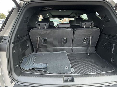 New 2026 Chevrolet Traverse Z71 w/ Enhanced Driving Package AWD/4WD image 10