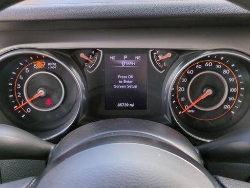 Used 2020 Jeep Wrangler Sport image 22