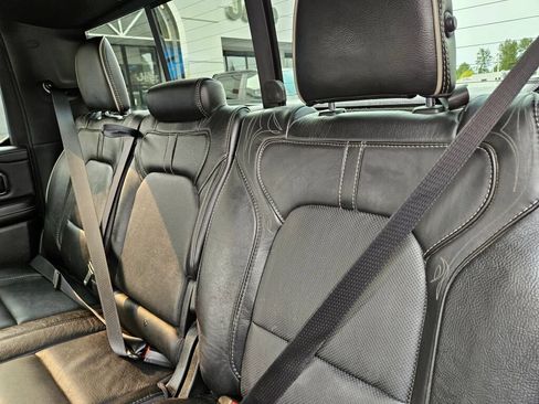 Used 2022 RAM 1500 Limited w/ Body-Colour Bumper Group AWD/4WD image 15