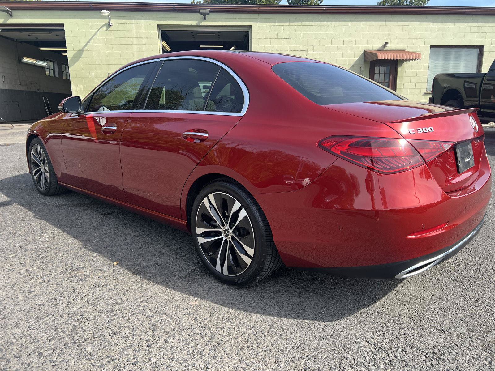 Used 2022 Mercedes-Benz C 300 4MATIC Sedan image 5