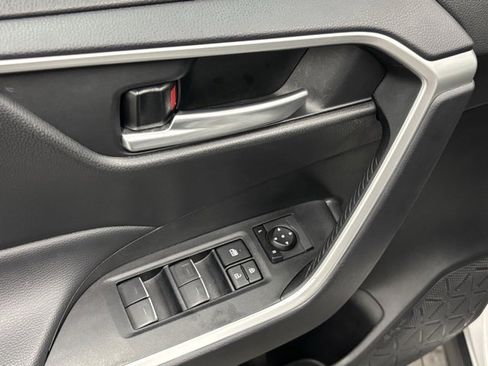 Used 2025 Toyota RAV4 XLE image 11
