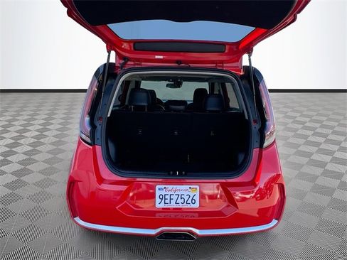 Used 2023 Kia Soul GT-Line image 25