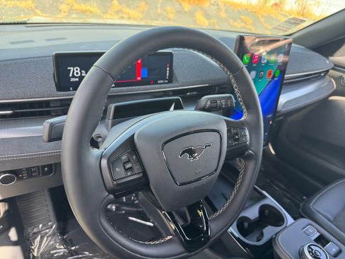 Used 2024 Ford Mustang Mach-E GT AWD/4WD image 19
