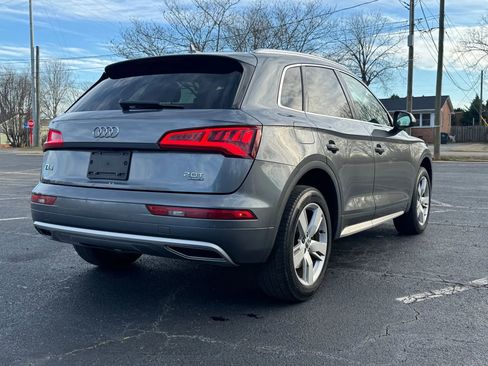 Used 2018 Audi Q5 2.0T Premium Plus w/ Premium Plus Package AWD/4WD image 7