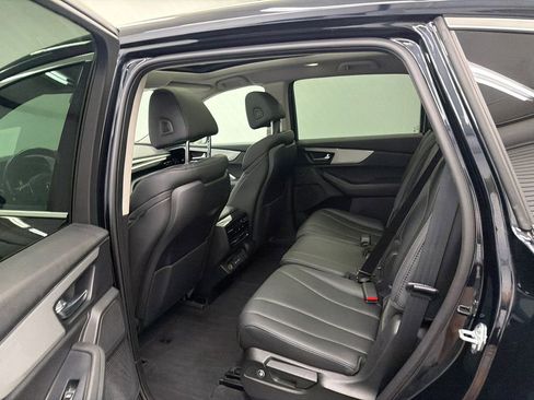 Used 2025 Acura MDX SH-AWD image 23