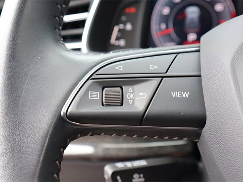 Used 2019 Audi Q8 Premium image 23