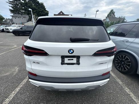 Used 2024 BMW X5 xDrive40i w/ Premium Package AWD/4WD image 7