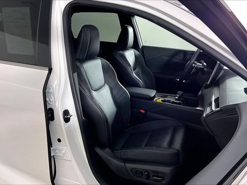 Used 2023 Lexus RX 350 Luxury image 9