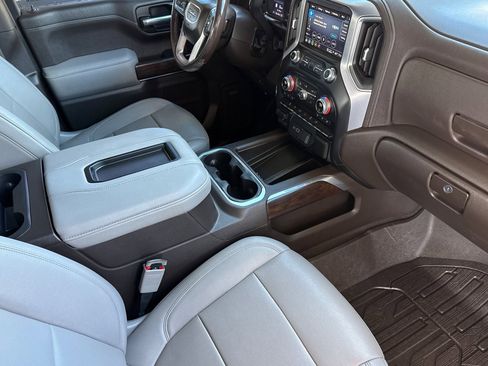 Used 2021 GMC Sierra 1500 SLT image 19
