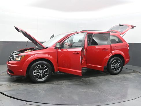 Used 2018 Dodge Journey SE w/ Blacktop Package FWD image 41