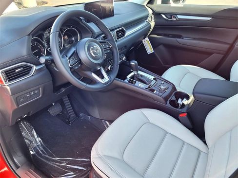 New 2025 MAZDA CX-5 AWD 2.5 S w/ Preferred Package image 6