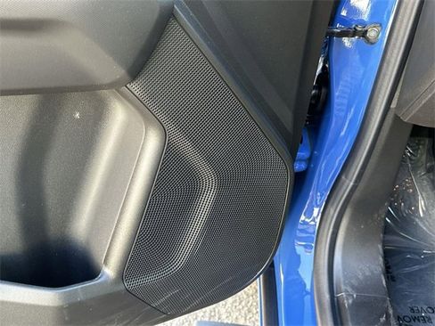 New 2025 GMC Canyon Elevation image 18