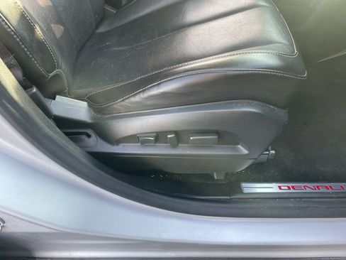 Used 2017 GMC Terrain Denali image 36