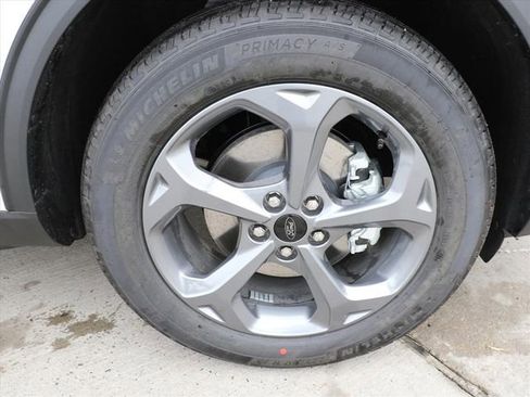 New 2026 Ford Escape ST-Line w/ Tech Pack #1 AWD/4WD image 7