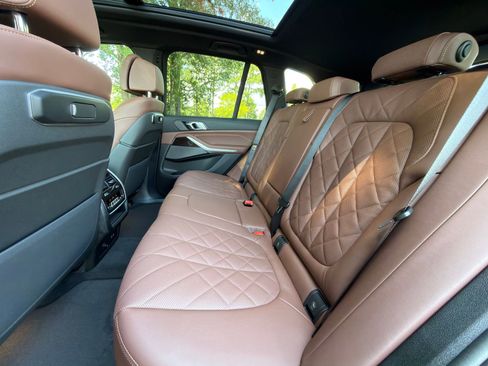 New 2026 BMW X5 xDrive40i w/ Climate Comfort Package image 15