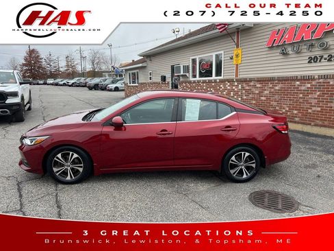 Used 2022 Nissan Sentra SV image 2