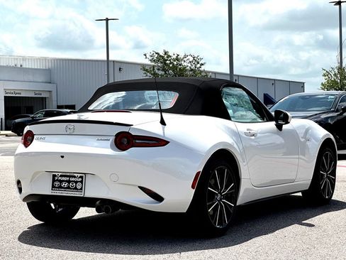 New 2026 MAZDA MX-5 Miata Grand Touring RWD image 7