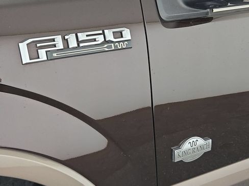 Used 2018 Ford F150 King Ranch w/ Equipment Group 601A Luxury AWD/4WD image 37