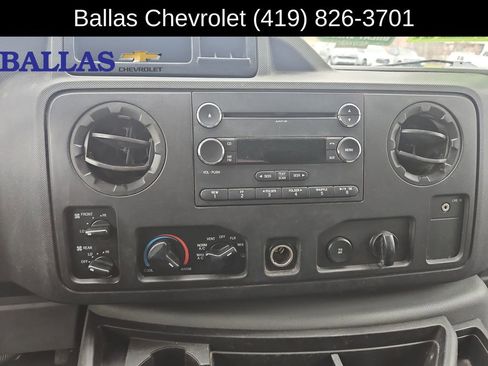 Used 2011 Ford E-350 and Econoline 350 XLT RWD image 13