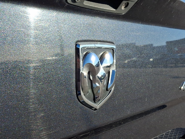 Used 2013 RAM 2500 SLT w/ Luxury Group AWD/4WD image 10