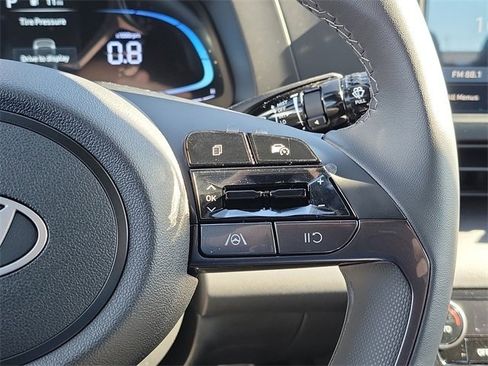 New 2026 Hyundai Elantra Sport image 6