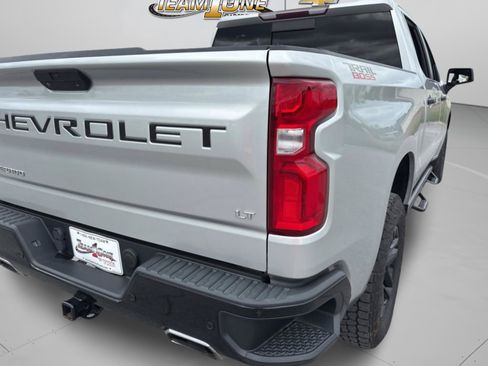 Used 2019 Chevrolet Silverado 1500 LT Trail Boss AWD/4WD image 46