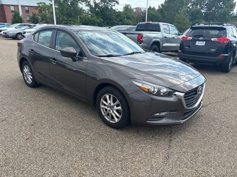 Used 2017 MAZDA MAZDA3 Sport w/ Preferred Equipment Package FWD image 2