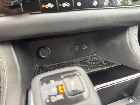 Used 2024 Nissan Pathfinder SV FWD image 22