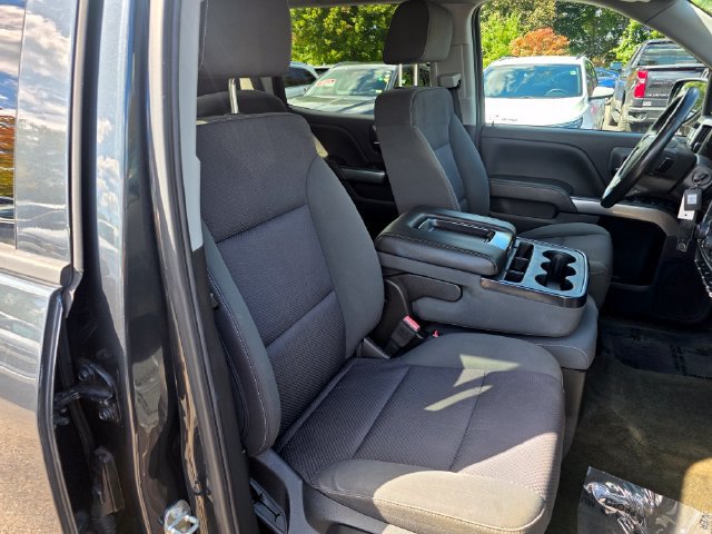 Used 2018 Chevrolet Silverado 1500 LT w/ All Star Edition AWD/4WD image 11