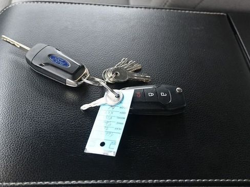 Used 2020 Ford F150 XLT w/ Equipment Group 302A Luxury image 14