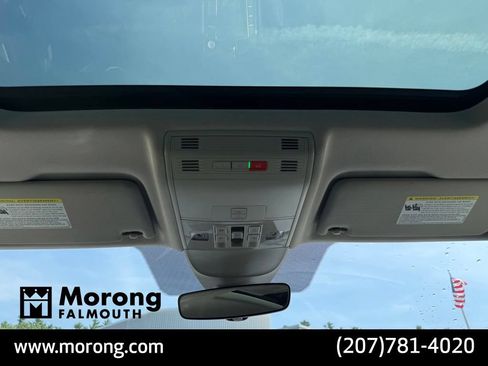Used 2023 Volkswagen Taos SE w/ Panoramic Sunroof Package AWD/4WD image 36