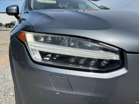 Used 2016 Volvo XC90 T6 Momentum AWD/4WD image 6