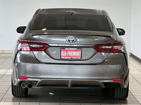 Used 2024 Toyota Camry XSE w/ Cold Weather Package image 5