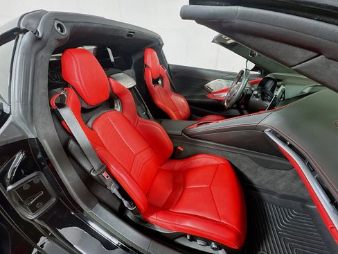 Used 2024 Chevrolet Corvette Z06 image 28