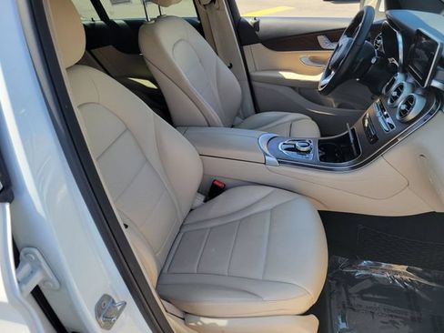 Used 2018 Mercedes-Benz GLC 300 image 20