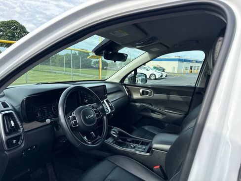 Used 2022 Kia Sorento S AWD/4WD image 11
